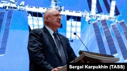 Евгений Микрин